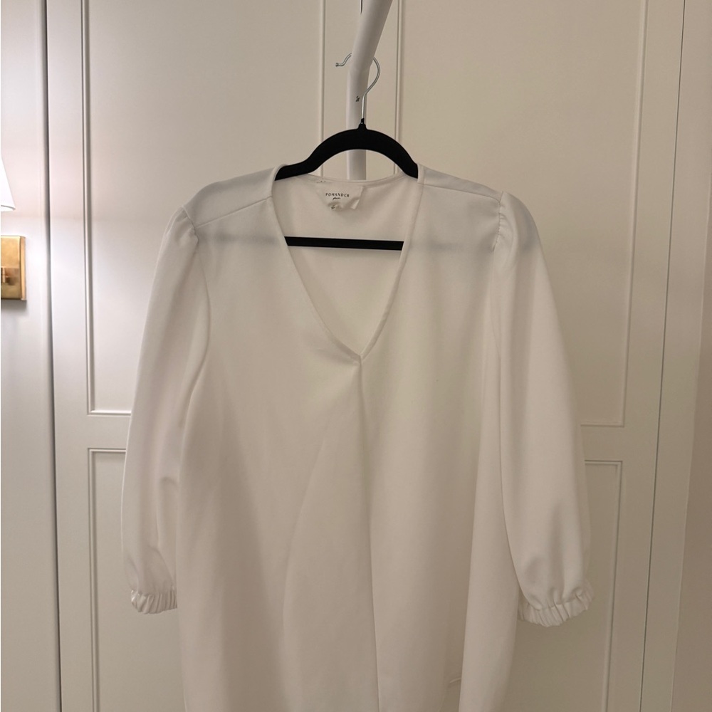 Tuckernuck Pomander Place Elegant V-Neck White Blouse